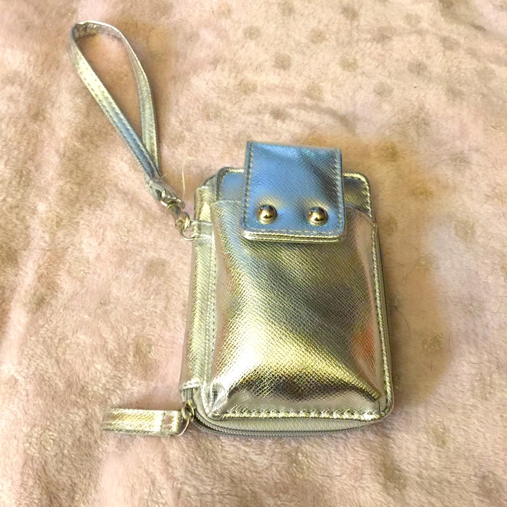 Wristlet